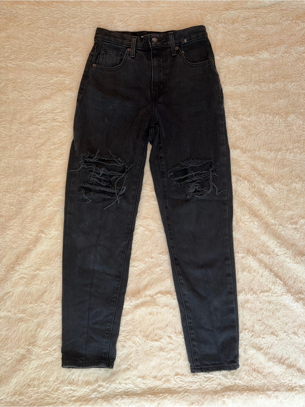 Levi's Black High-Rise Distressed Women’s Jeans